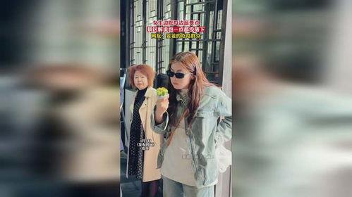 女生说吃瓜的暗示,揭秘女生“吃瓜”背后的趣味与心机