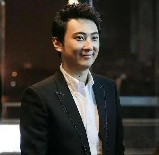 汪雨橦吃瓜娱乐圈